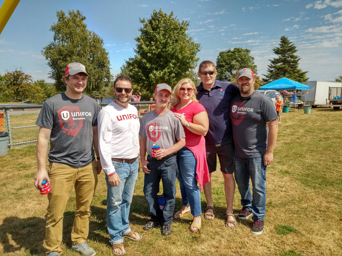 Lanampayne's tweet photo. Best #LabourDay ever with comrades at Nackawic celebrations. Local 219 hosts day for the entire community. #canlab @UniforTheUnion https://t.co/5UIP1xA4lU