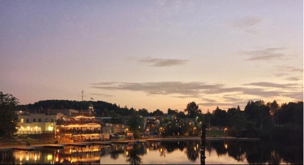 beenationfilm's tweet photo. Our @cinemuskokaFF screening is tonight at 8:30pm! If you're in the #Huntsville area, see #BeeNationFilm at River Mill Park! #CBCFirstHand https://t.co/0w9ZIaCHEg