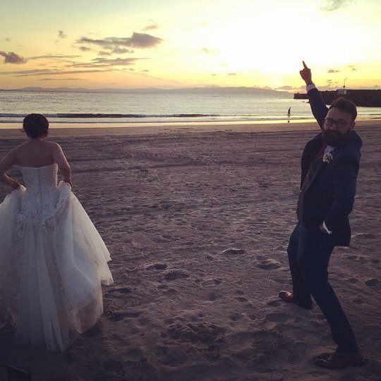 BadgeMan87's tweet photo. Onwards! To adventure! #wedding #badgeredup #meandmywife #adventure #beach https://t.co/z3wzLLVUpE https://t.co/Q9rAjY22wt