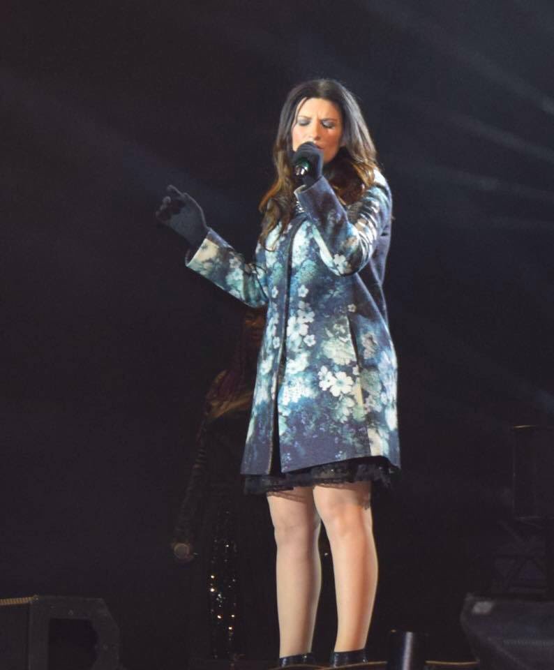 carlitos_lg's tweet photo. 1 año despues de otro inolvidable momento de ti @LauraPausini 03/09/2016 #laurapausini #similarestour ❤️🍀🎤🎼 https://t.co/IGfjnoDthw
