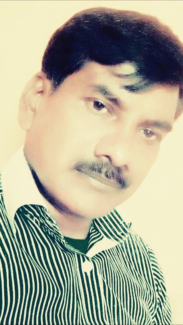 makaskumar's tweet image. All.  Boys.   Grils.