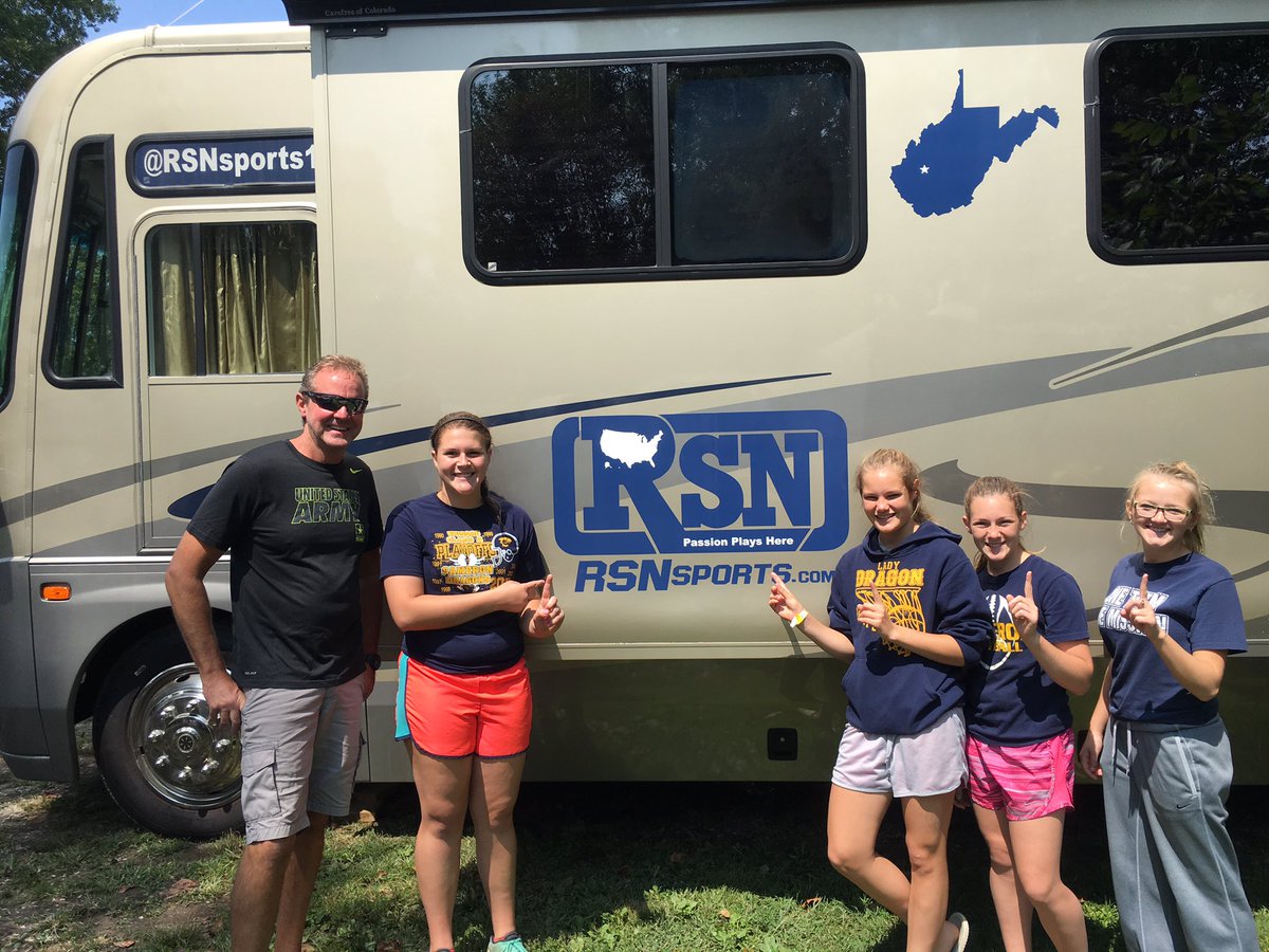 Just_WHIPit's tweet photo. Today we met @RSNsports1. Lets keep up the awesome work dragons and hold that #1 spot! @CHSCrazies304 💙💛 https://t.co/Hyowak0lJa