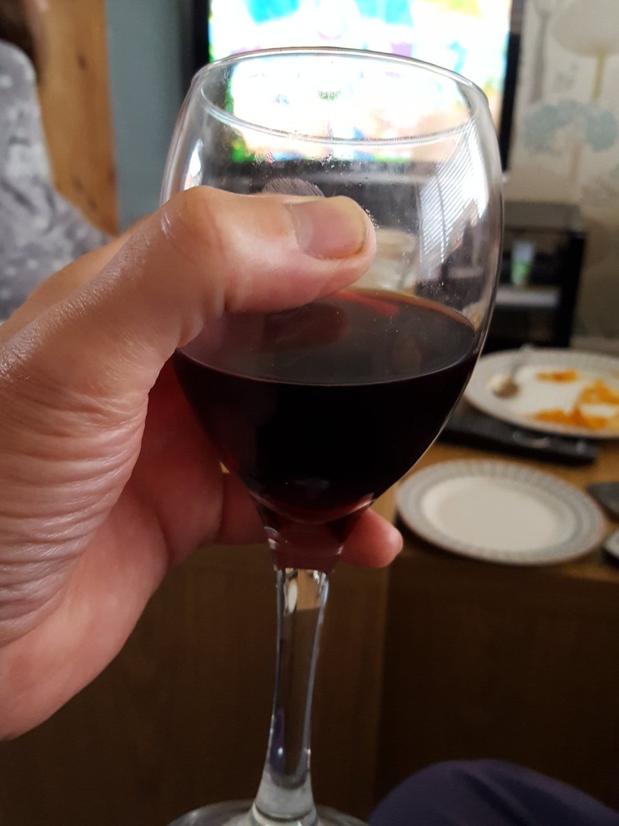 Conderian75's tweet photo. @elcampesino_ @dano1883 @JimmyJazzEsq I'm on the Red..🍷Dano must be on werk again.. #shiftwanker https://t.co/vhnC6CPg7w