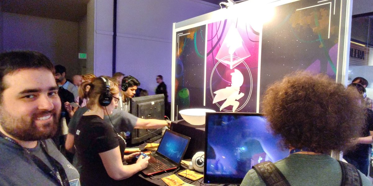 FromLightGame's tweet photo. Just look how happy @NuclearTogekiss gets helping people play. Come make him smile at booth 1801. PAX day 3!!! #PAXWest #smileyguy https://t.co/rll88emD9v