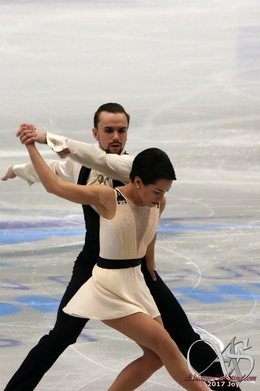 Чемпионат Европы-2018 (Jan 15 - Jan 21, 2018  Moscow /RUS) - Страница 2 DI0QaYaXkAACYI0