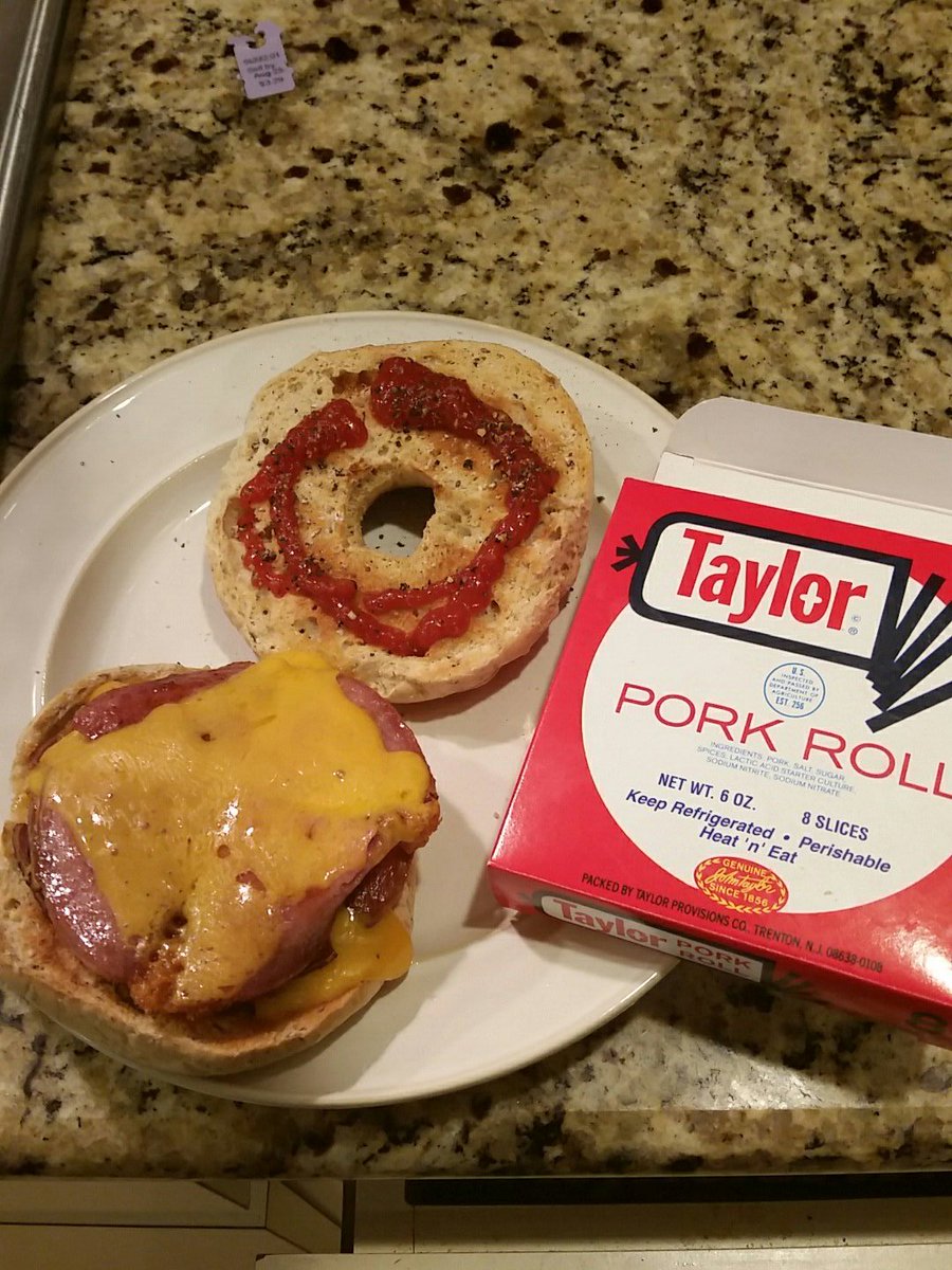 MikeAlbretsen's tweet photo. @carlruiz Your Taylor Ham vs Pork Roll debate got me hungry.
Whatever anyone calls it. ... it's freaking delicious. https://t.co/Q86r8lWUps