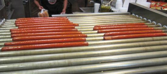 Gamzplayah's tweet photo. Have you tried a footlong? #FastFoodPickUpLines https://t.co/8lytqxcVCJ