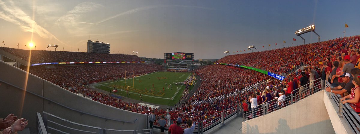 akholtey's tweet photo. It was a sweet night for a Cyclone win!! #goIowaState https://t.co/PEEupcWKr2