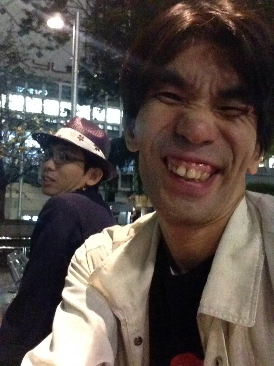 家 Bunzin Tv ブンジン على تويتر 今 終電なくなちゃっんで渋谷で座ってます W 家 Bunzin Tv ブンジン على تويتر 今 終電なくなちゃっんで渋谷で座ってます W