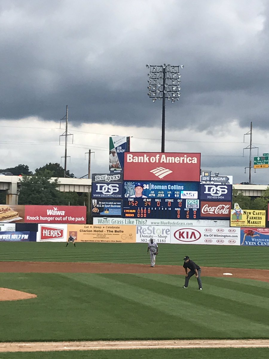 meagerscott's tweet photo. Catching some @WilmBlueRocks baseball. #kcroyals
Former @MelbourneAces #romancollins in LF https://t.co/kKGrMVqkuN