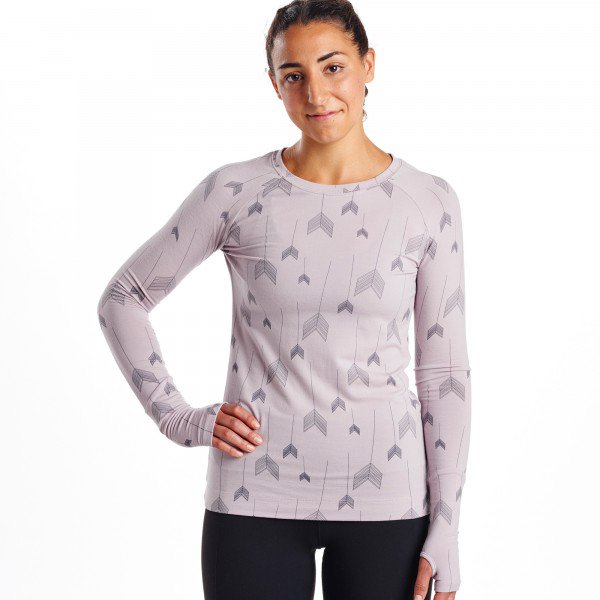oiselle's tweet photo. Wazzie Wool Running Base Layer now in the Labor Day Sale?! Stay warm this fall + winter, #runfriends: https://t.co/iZH68pfOTH https://t.co/8RGMAKtEf5