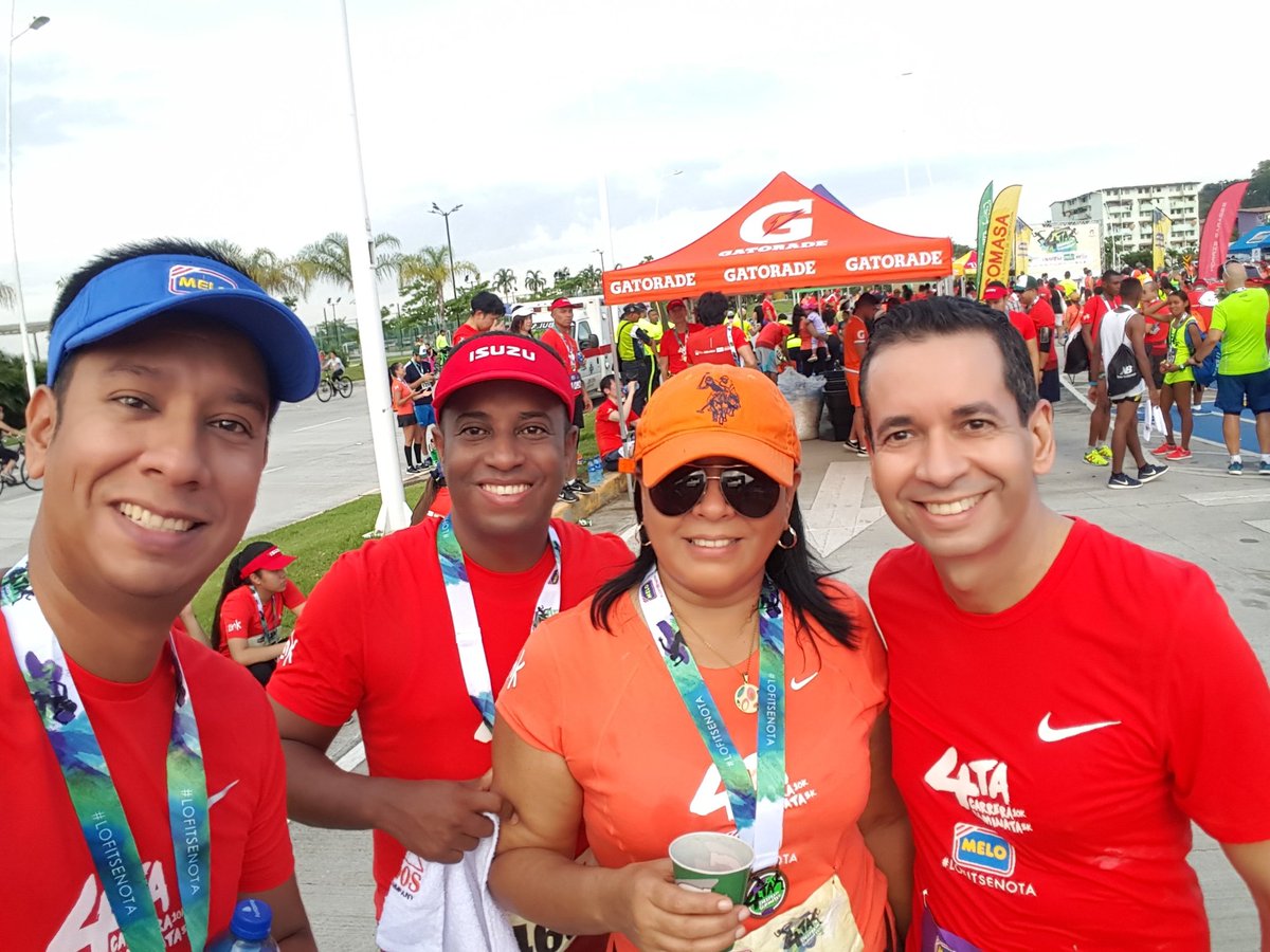 cholito_acosta's tweet photo. 4ta carrera caminata Melo #LoFitSeNota @CarlosRios1019 https://t.co/Pgx9yfavmD
