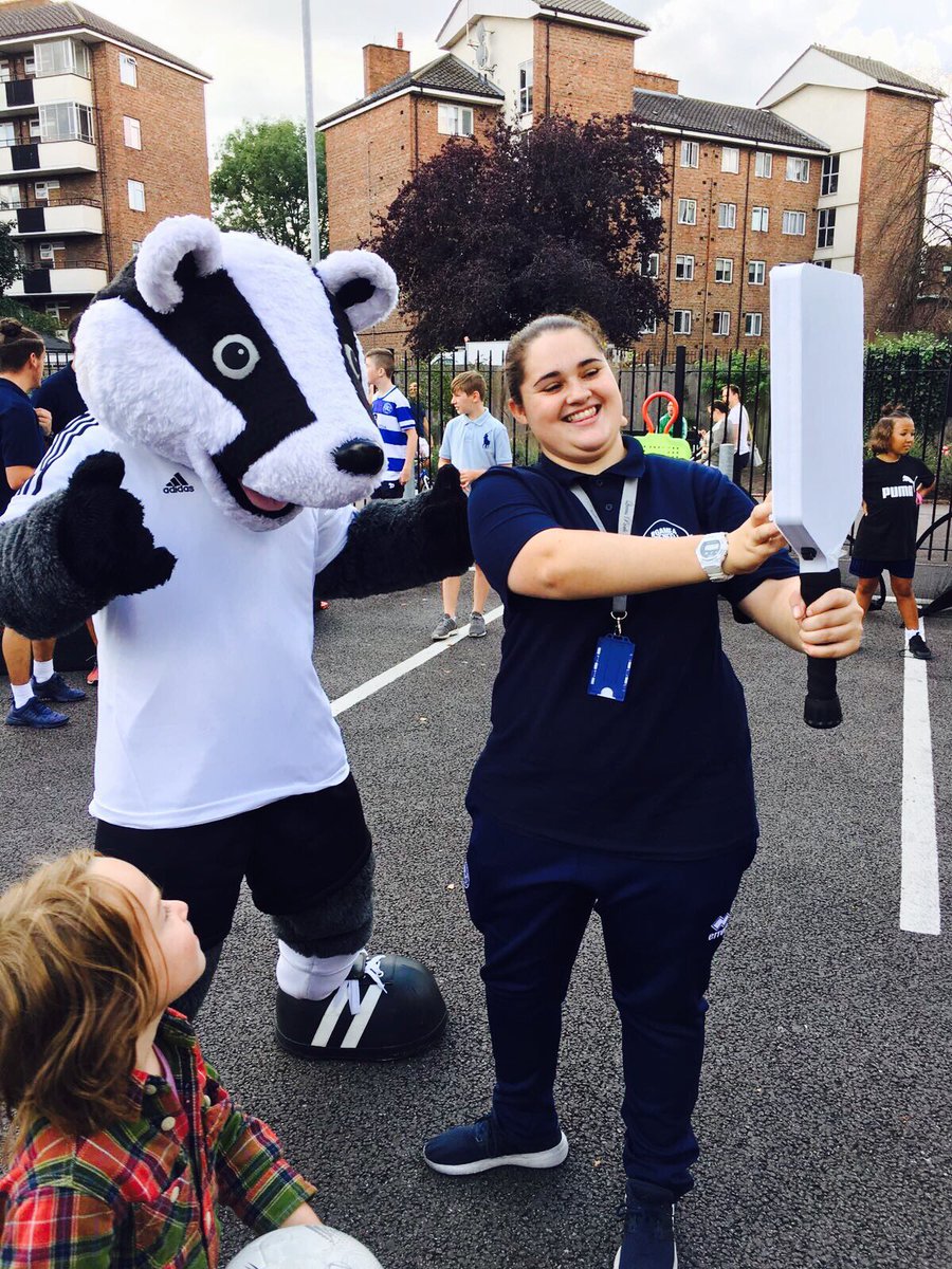 justin37stone's tweet photo. I only played a very small part in #Game4Grenfall but very proud of all my @QPRtrust staff that worked @QPRFC Fan Zone , saw over 2000 fans https://t.co/e0NxGvLNgs