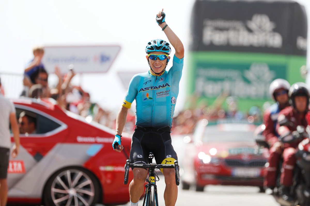 Argon18bike's tweet photo. Great victory for @AstanaTeam @SupermanlopezN on ST15 of #LV2017 on his #GalliumPro2018!3rd stage victory for the team!Enjoy today’s gallery https://t.co/UdCRsSTeyk