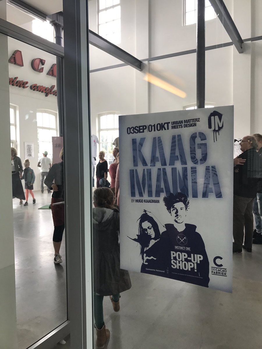 DeCacaofabriek's tweet photo. Vanmiddag trapte @Urban_Matterz af met opening #expo #KAAGMANIA - nog tot 10/10 in @DeCacaofabriek te zien!#urbanart #StencilKing #mustsee https://t.co/5ZtAkigZr6