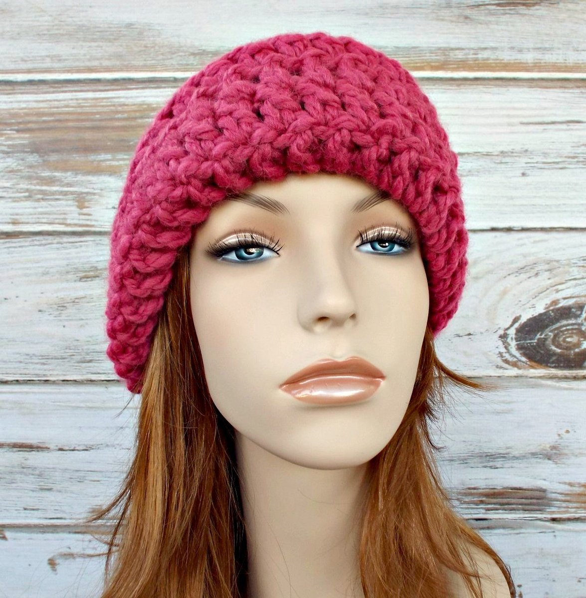 pixiebellshop's tweet photo. Raspberry Pink Cloche Hat Crochet Hat Womens Hat Pink Hat Pink Bea… https://t.co/IglEnz9YhK #pixiebell #RaspberryHat https://t.co/6sIpNht4pw