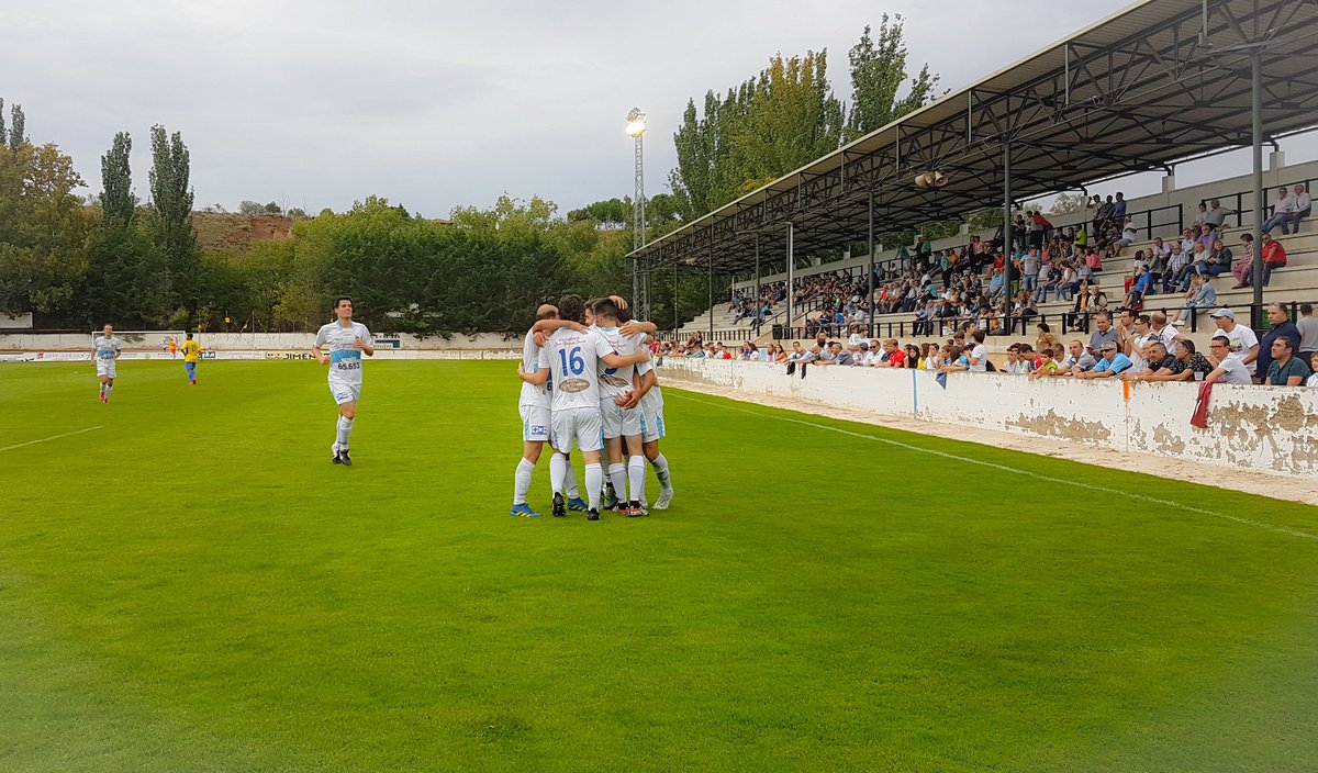 El <a href="/CDArnedo/">CD Arnedo</a> remata el fin de semana con una victoria contundente ante el Calasancio. Aúpa Arnedo!