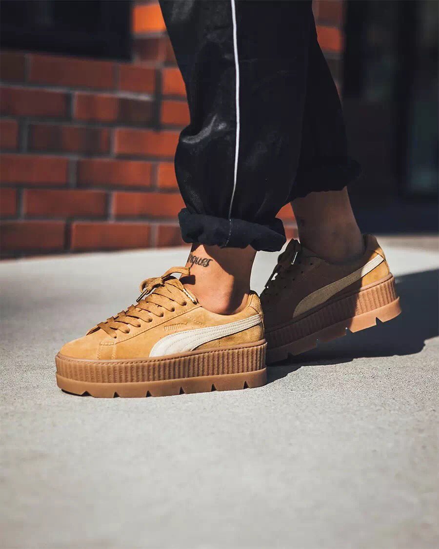adidas_nike_AJ_'s tweet photo. #Puma #Fenty #by #Rihanna #Cleated #Creeper 🐎
更多 #Sneaker 球鞋 在这里！微信/WeChat：danggan18888 https://t.co/oCRvkbmz4k