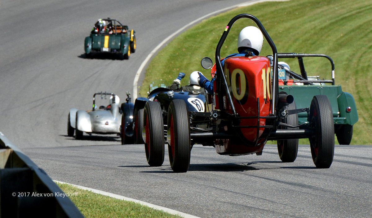Alexvkphoto's tweet photo. The view at The Downhill at @limerockpark in the 1932 Windy City Special. @historics35 #HF35 @laborday https://t.co/Dzmc85Lvk2