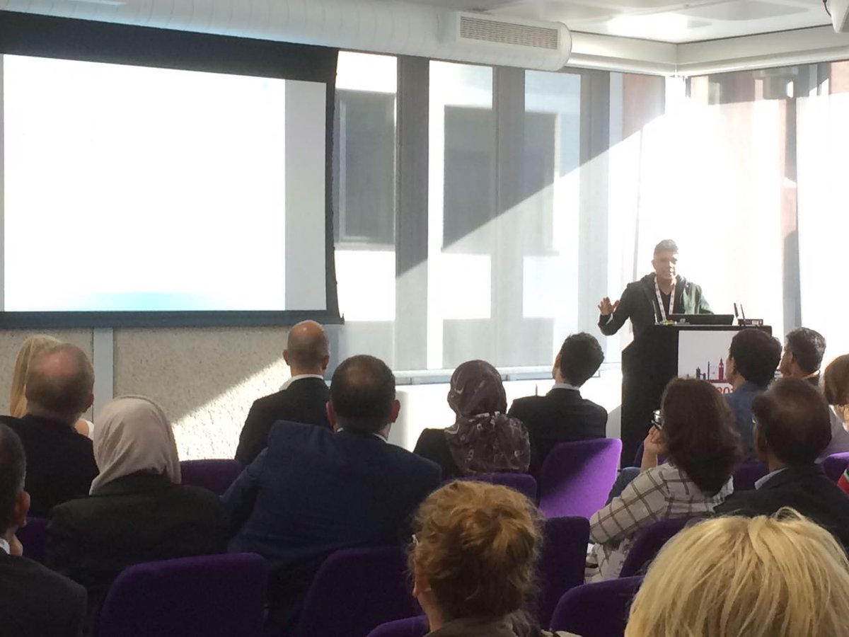 TheDigestiveIn's tweet photo. How big is too big? @DrMuffi giving his insights on this interesting subject at #IFSO2017 #London #DigestiveHealthInstitute #DrMuffi #big https://t.co/W2US5Zgfcn