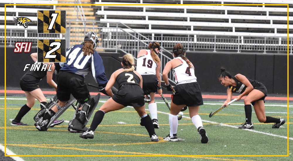 Towson_FH's tweet image. Shout out to freshman Beira Ho who scored her first career goal in a tough 2-1 loss to Saint Francis. Read more: bit.ly/2gCD2Rz