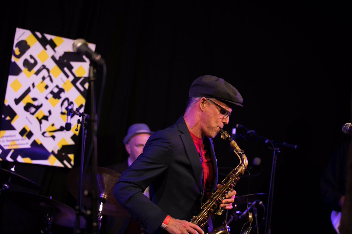 gampeljazz's tweet photo. #gampeljazz #dankeschön https://t.co/HH9pMVkEWV