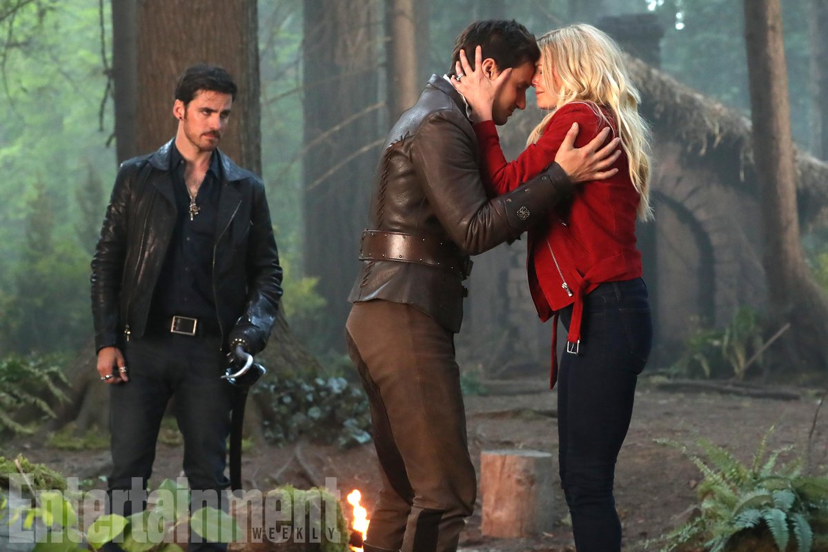NatalieAbrams's tweet photo. Once Upon a Time: Emma reunites with Hook &amp; Henry in EXCLUSIVE S7 photos https://t.co/PEYzv1G2mG @OnceABC
@AdamHorowitzLA @jenmorrisonlive https://t.co/Wzp4Gflxaf