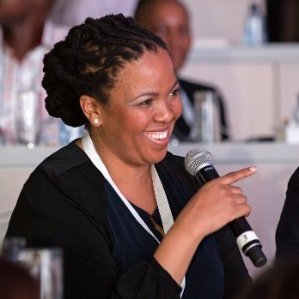 Listen to Funeka Montjane (CEO). The parts on servant leadership and meeting management are very good: langerman.co.za/11-podcast-fun… #standardbank