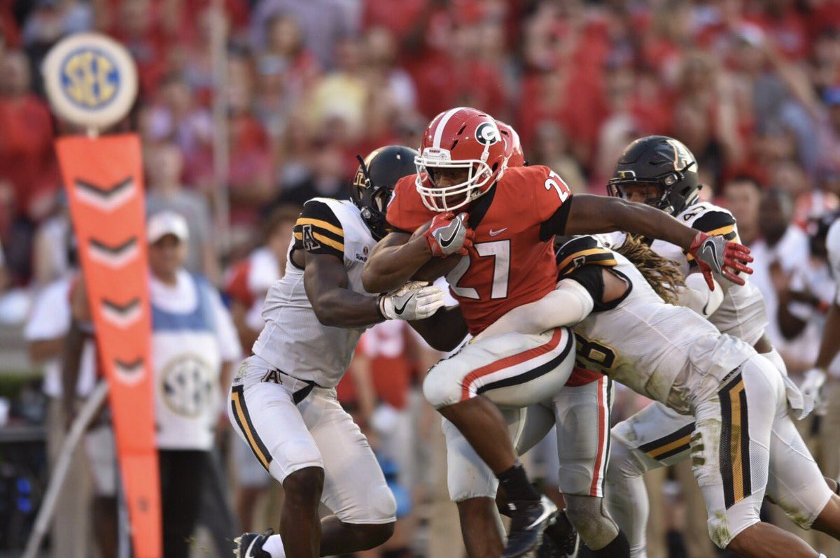 DawgPost_'s tweet photo. Nick Chubb had 15 carries for 92yds and 2 TD'S. #AppVsUga #saturdaynight https://t.co/QclvymgCjL