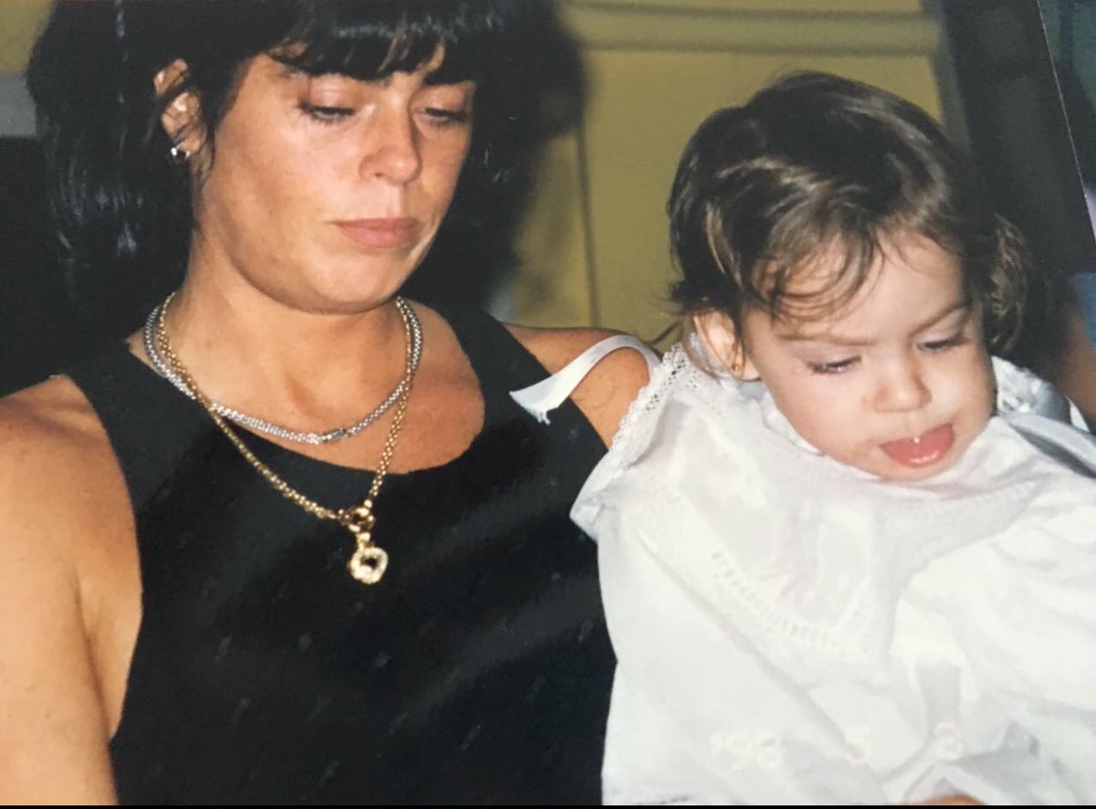 tinimyart's tweet photo. cuanto amor hay 💘. #MiniTini @TiniStoessel @marianaluciamuz https://t.co/con764xuFZ