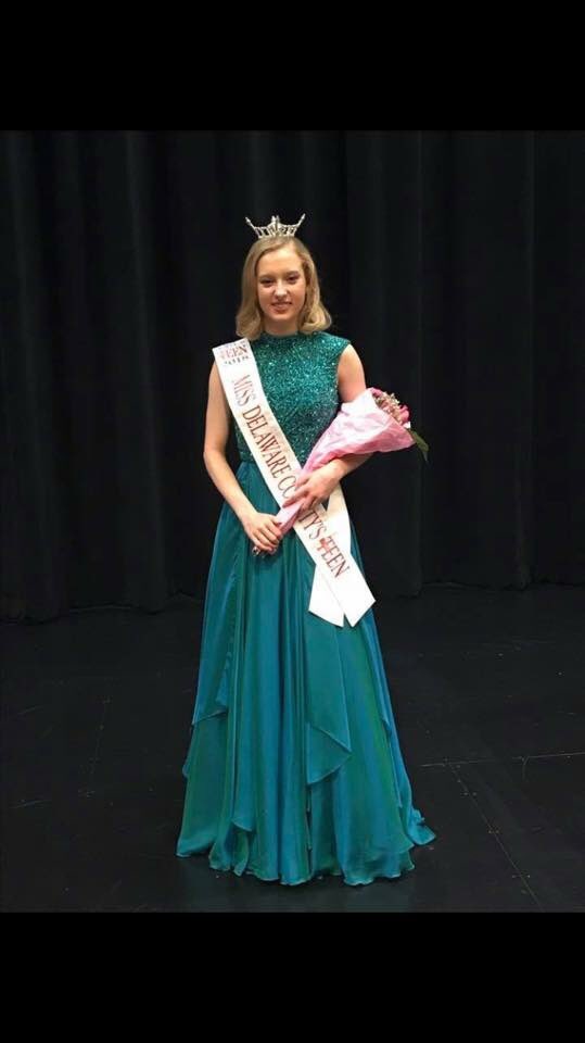 maoteenok's tweet photo. Congrats to Miss Grandlake's Outstanding Teen 2018 Georgia Matlack and Miss Delaware County's Outstanding Teen 2018 Cassie Harding! https://t.co/36S7eZglb7