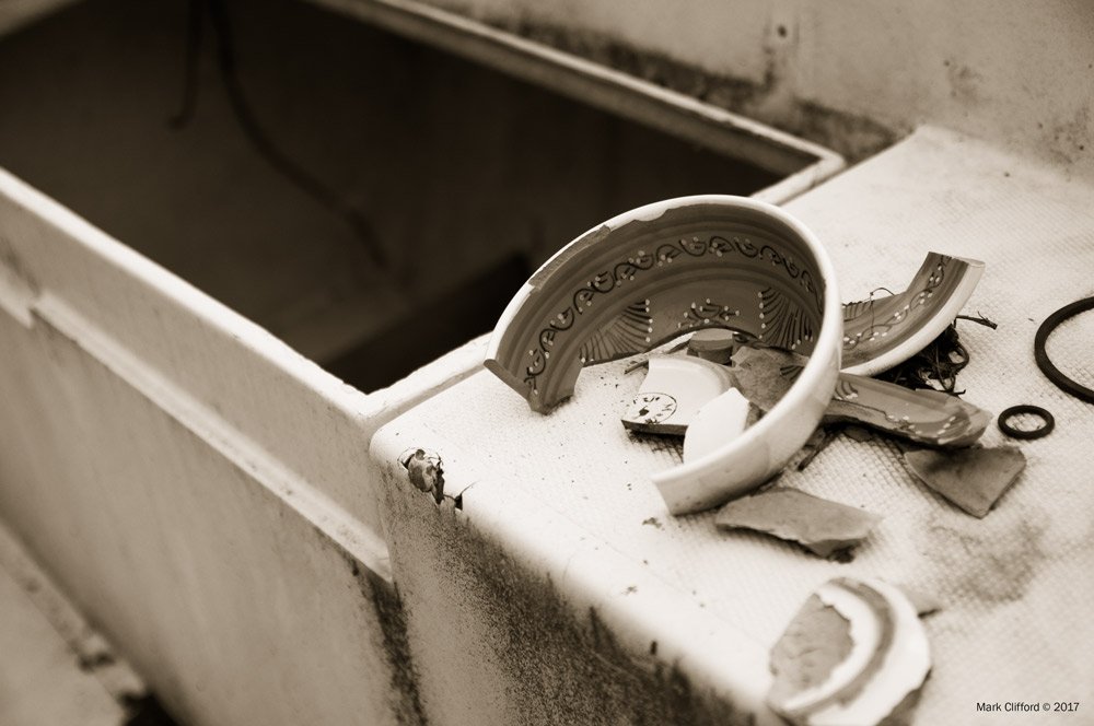 MC_2248's tweet photo. "Forgotten Dreams" abandonned boats- duotone series #simcoecountyON #photography #fineartphotography https://t.co/U3SqDoJFIF
