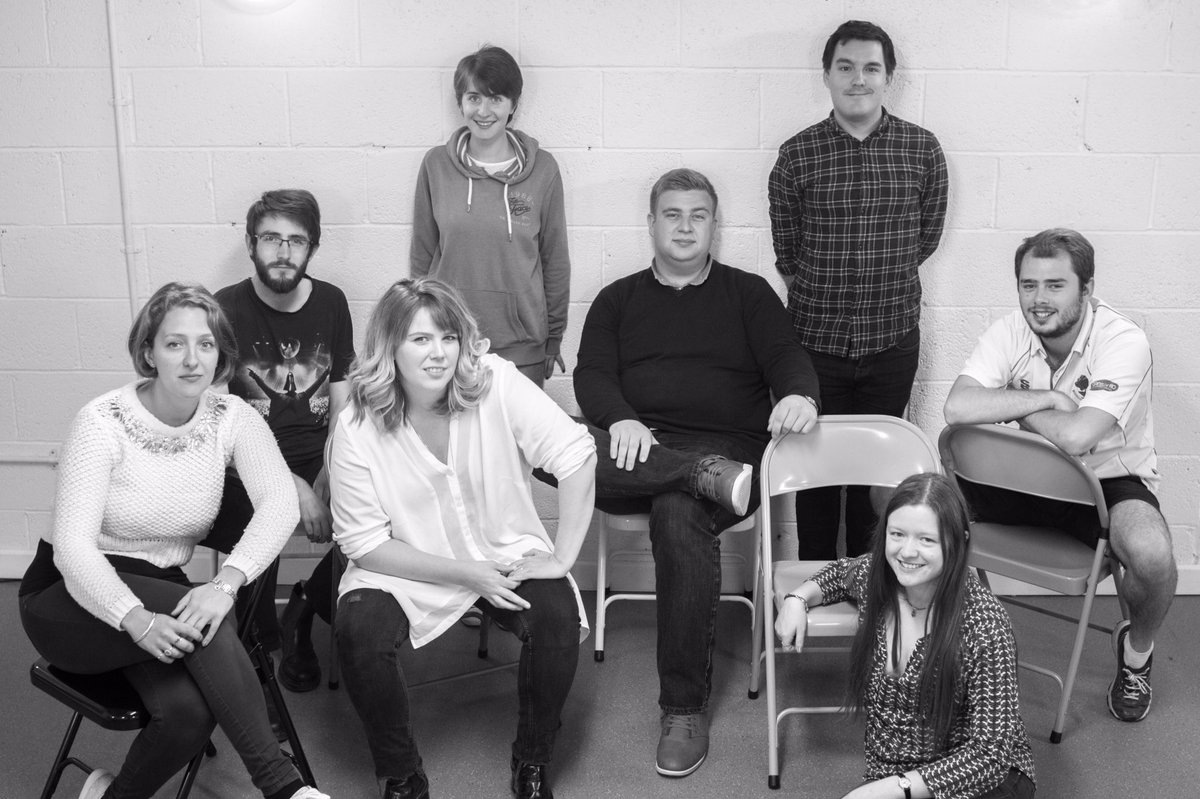 SimplyOpera's tweet photo. Some great rehearsal shots from our rehearsal week @theCentre. Thank you James Welch! #SOCosì https://t.co/3dWcJ6rxNK