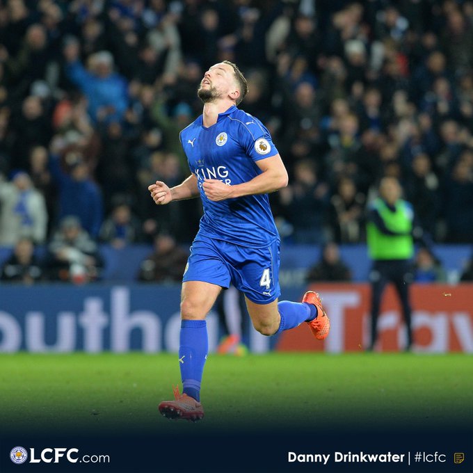 View image on Twitter