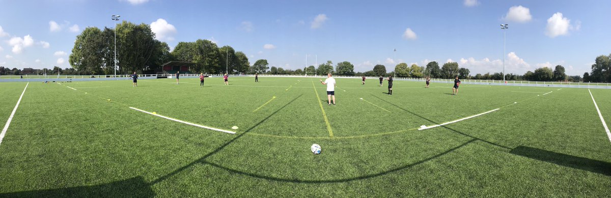 AylesburyRFC's tweet photo. Big thanks to @RDO_Bucks, Tim Holmes, for running a kicking CPD for some of our coaches this weekend #coaching #kickingmasterclass #rugby https://t.co/oAyYp9Ltit
