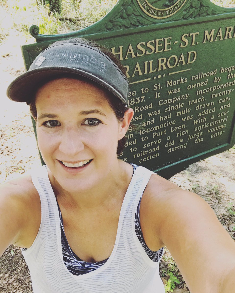 BriceBarnes's tweet photo. Finally hit 600 miles for the year makes it worth the HOT HOT Florida 5 miler -- #stmarkstrail #600milesin2017 #running2017👣 https://t.co/m67IDY5AnH