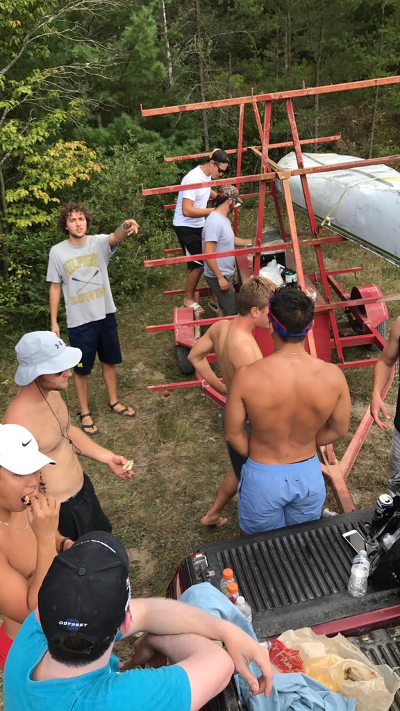 RCRiverDash's tweet photo. Day three is going great! Still got a ways to go to Oscoda 🛶 https://t.co/Bb6IFjn011