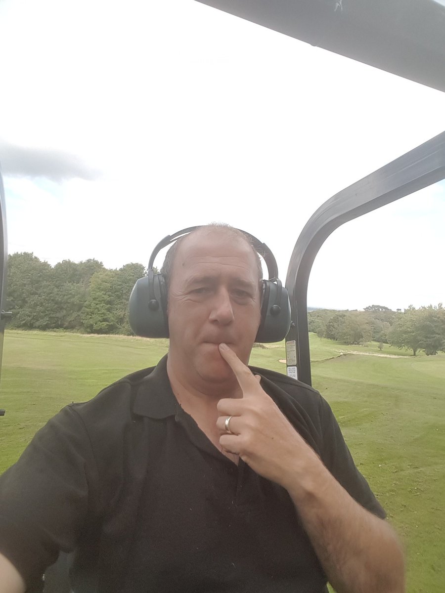 LickeyHillsGolf's tweet image. #septemberselfie #brumhour 
Everyone get posting your sporting selfies and the best/funniest will win a free game just tag us in your selfie