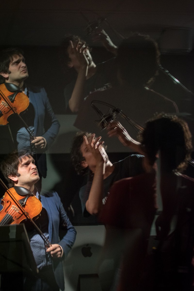 PlaylistUy's tweet photo. Por si te perdiste la interpretación de @naser_official de un movimiento de la 1° Suite de Bach-> https://t.co/7rscGd4FlW y el back en fotos https://t.co/NWWOHiTSy2