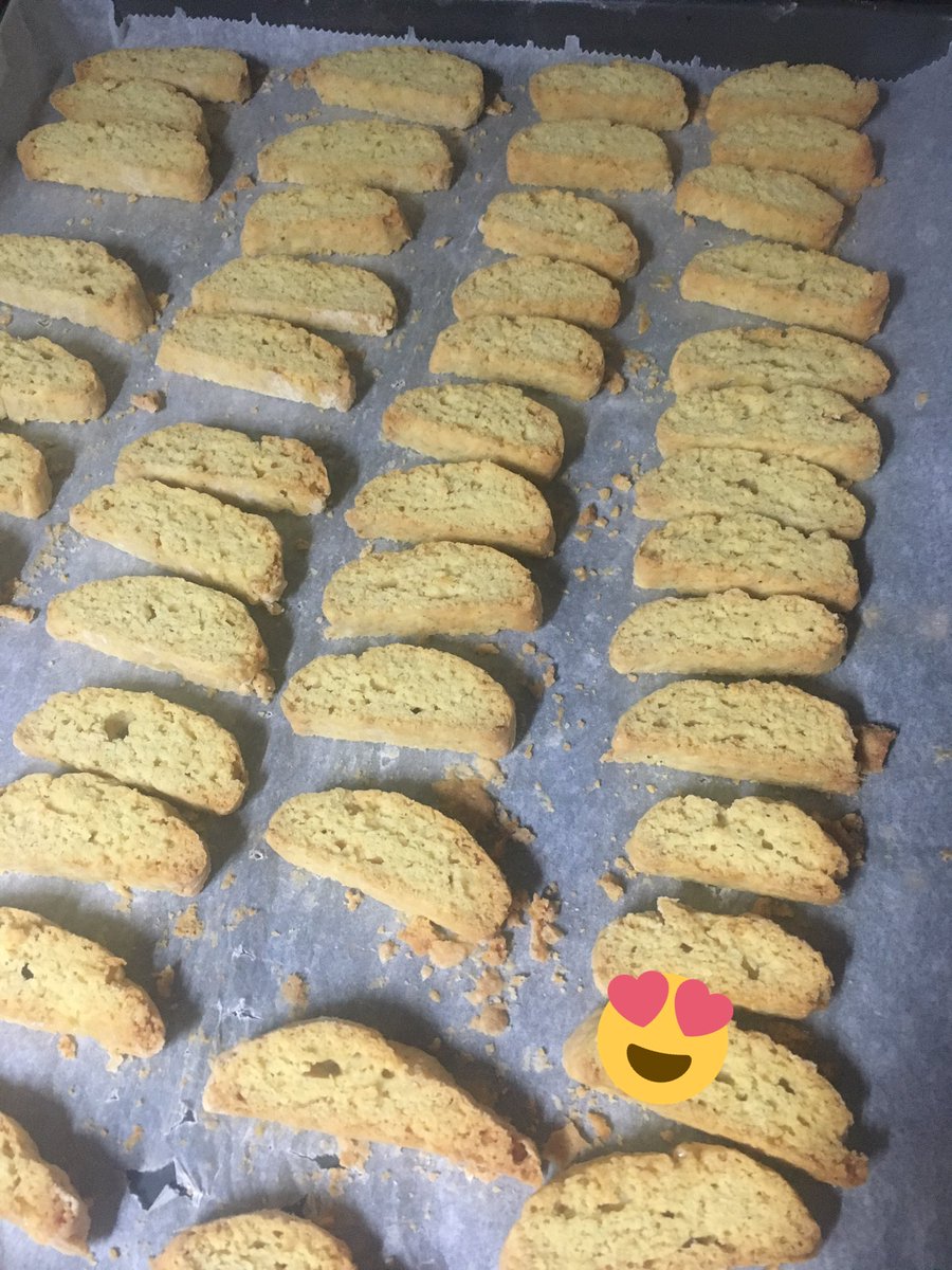 konstantina chalkia tweet media