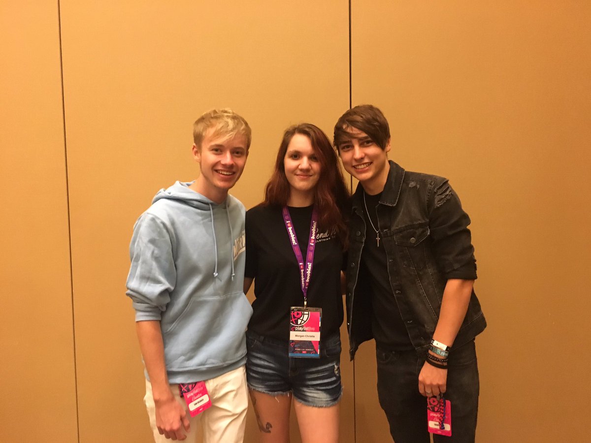 MorganLChristie's tweet photo. @PlaylistLive I legit got to meet the people I've been watching for years this was the best experience thank you #Playlist https://t.co/stC9SK8wSi