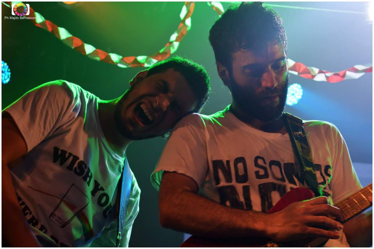 PhMajitoBernas's tweet photo. Adelanto de @InmersoRock en The Roxy https://t.co/SKsEuzF2wM
