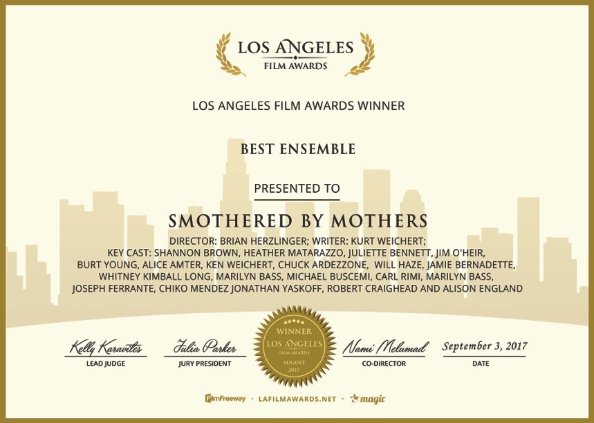 kurtweichert's tweet photo. Smothered by Mothers just won best ENSEMBLE CAST! Means a lot to me because I cast a lot of actors and actresses! https://t.co/oQeyEsG2BB