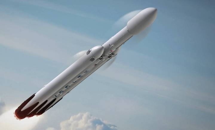 scienceXenia's tweet photo. Fortune: #SpaceX Has #Successfully #Finished #Ground #Tests for #Its #New #Heavy-Lift #Rocket  #newHeavy https://t.co/QcfVjj7Nft https://t.co/U6tBUbVAsZ