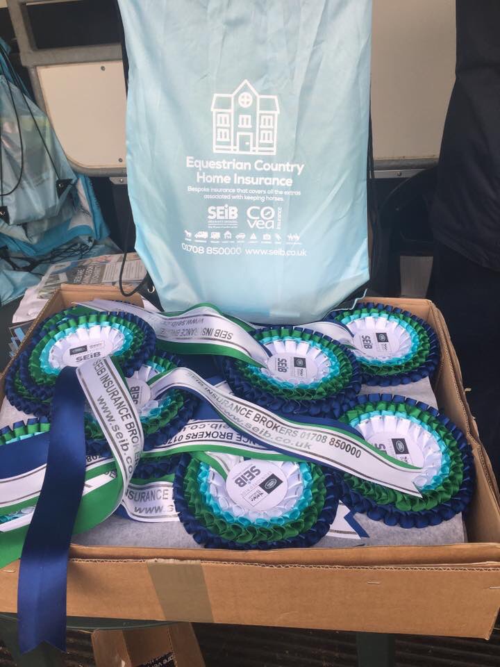 BurghleyRide's tweet photo. We hope you enjoyed your day and liked your goodie bag and rosette!

#BurghleySponsoredRide 🐎 https://t.co/RIpHfgt64a