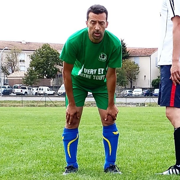 TeamEVECT_CDF's tweet photo. Quand tu es content d'avoir un an pour te remettre de cette orgie de foot et de gras. #LDC9 https://t.co/QmjsCkwvkk