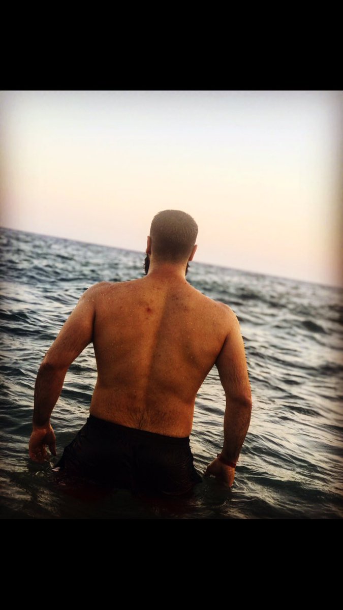 Tek bir harf etmeyecek insanlar uğruna ne kitaplar yazdınız . Akıllı olun .