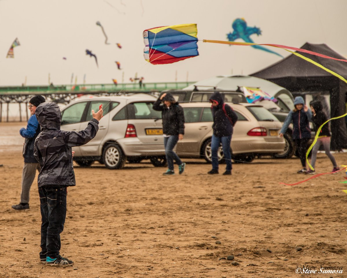 Great time at @StAnnesKiteFest pity about the weather! @VisitLancashire #Lancashire #kites #beach #flydecoast #kitefestival @DiscoverFylde