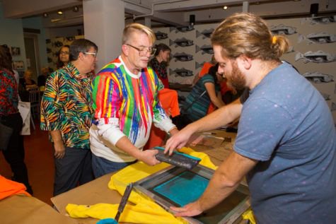 APOSTpgh's tweet photo. @TheWarholMuseum is having a #teennight on 9/22! https://t.co/WP7p9ecpo7 #fashion #museum #performance #art #girlswrite @girlsrockpgh https://t.co/bBnIQCG6Z8