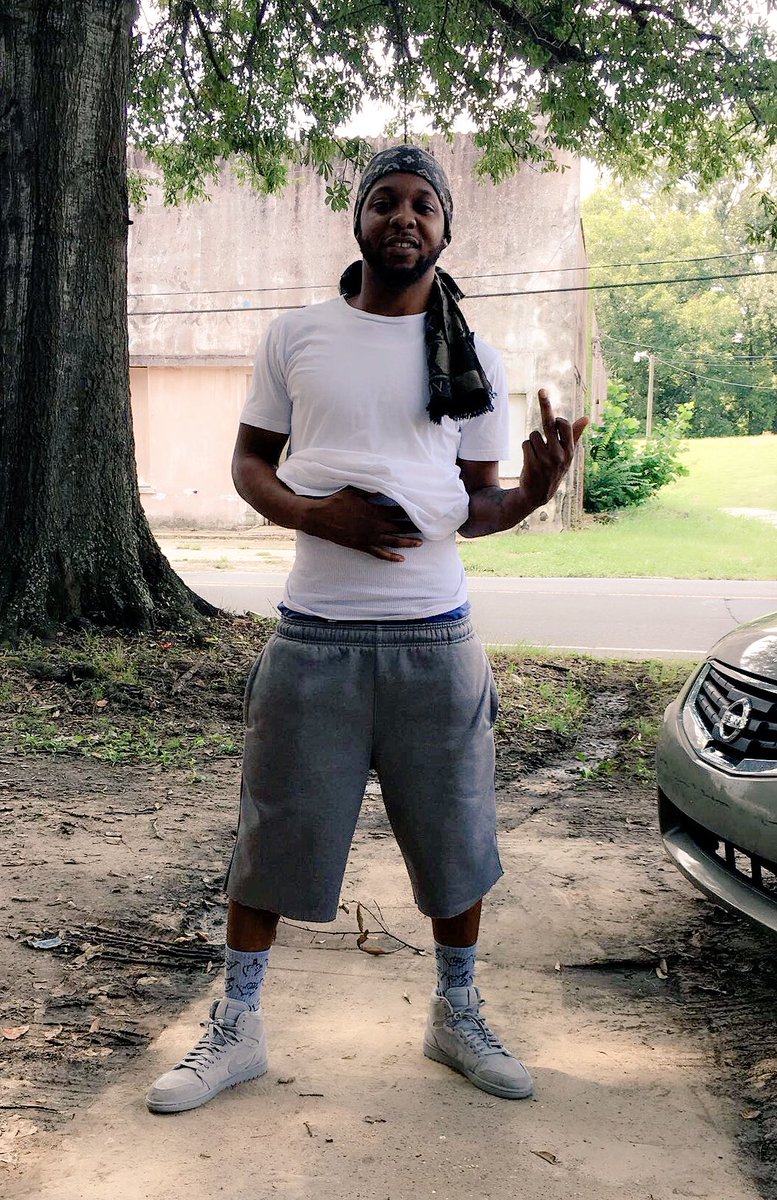 PoppaPetee's tweet photo. "Built different💪🏾" I had to learn every nigga you fw ain't 💯/ Stack Ya chips, Stay out the way & Pray! 🎯#Forever10Toes✔️🗣 https://t.co/eHU7A2PgUy